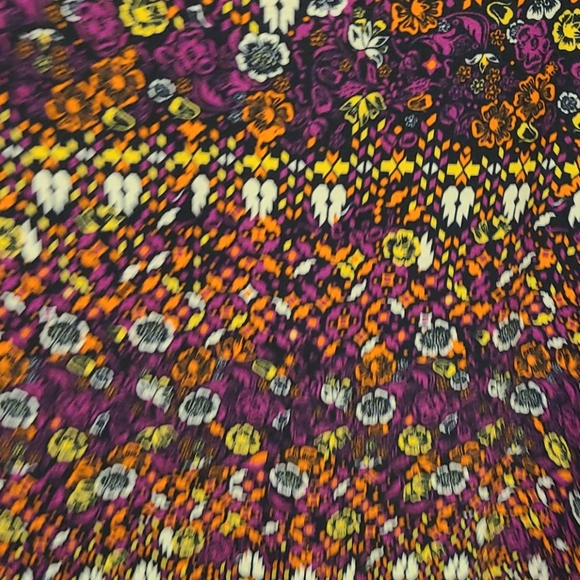 Lularoe Julia - Picture 2 of 2